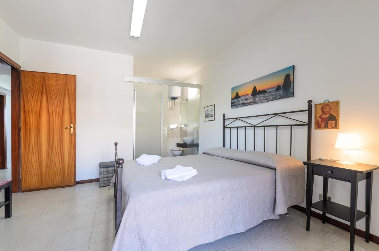 Marina D'Agro Residence Santa Teresa Di Riva Extérieur photo