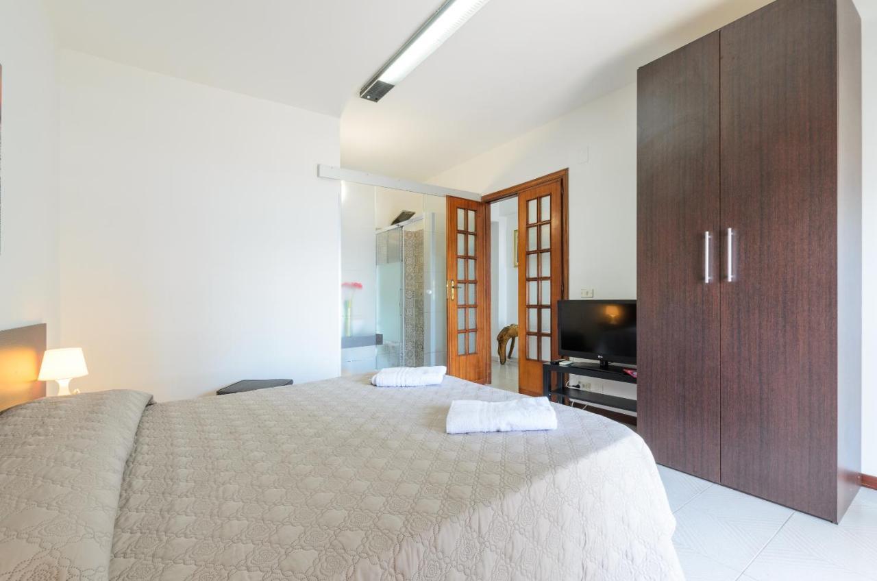 Marina D'Agro Residence Santa Teresa Di Riva Extérieur photo